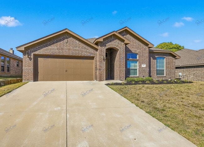 140 Wilson Cliff Dr in White Settlement, TX - Building Photo - Building Photo