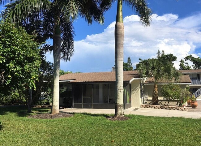 property at 1648 Redwood St