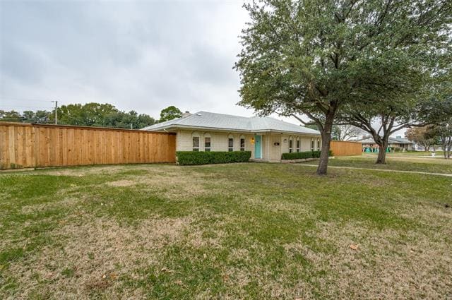 3212 Townsend Dr in Dallas, TX - Building Photo - Building Photo