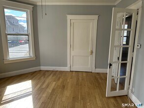 18 Taylor St in Torrington, CT - Building Photo - Building Photo