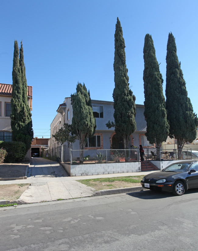 1160-1164 N New Hampshire Ave in Los Angeles, CA - Building Photo - Building Photo