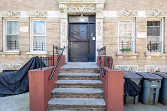 736 Park Pl in Brooklyn, NY - Building Photo - Building Photo