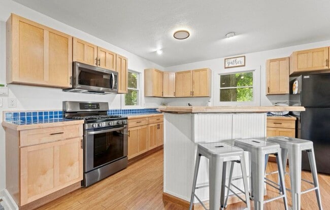 80 Lane 585 Lake James in Fremont, IN - Building Photo - Building Photo