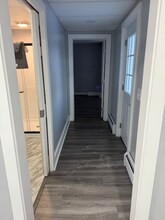 168 Elm St in Pittsfield, ME - Foto de edificio - Building Photo