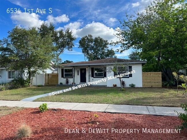 6534 1st Ave S in St. Petersburg, FL - Building Photo - Building Photo