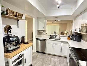 300 Promenade Dr in Dunedin, FL - Building Photo - Building Photo