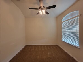 2223 Castle Gardens Ln in Katy, TX - Building Photo - Building Photo