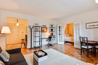 3601 Greenway, Unit 503 in Baltimore, MD - Foto de edificio - Building Photo