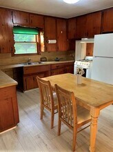 1001 S 27th St in Corsicana, TX - Building Photo - Building Photo