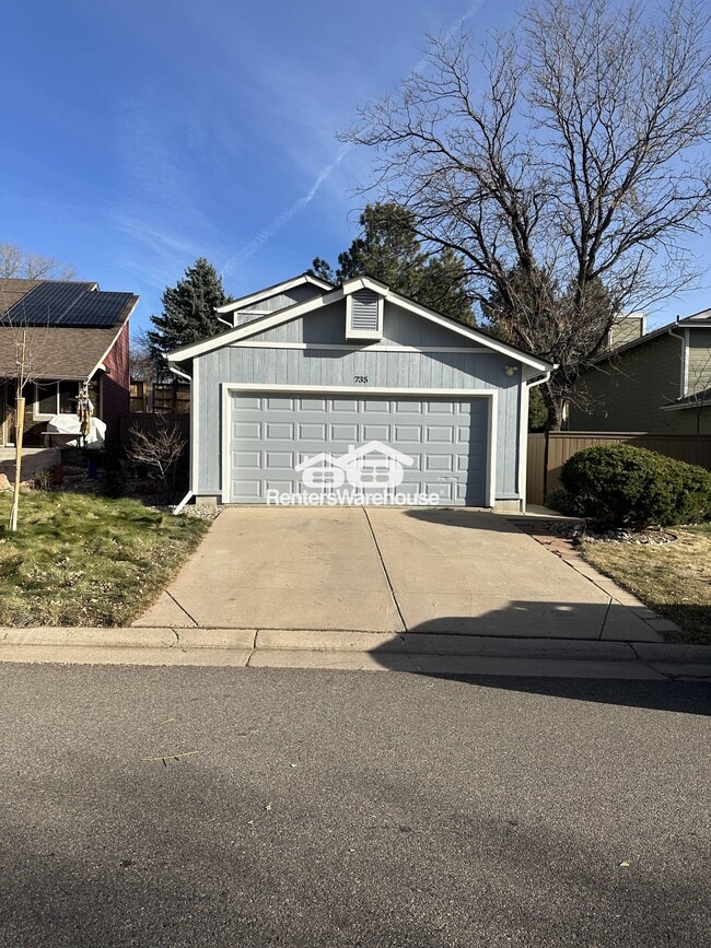 735 Walden Ct in Littleton, CO - Building Photo - Building Photo