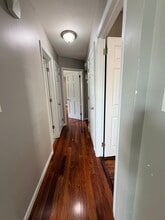 209 Tibbetts Rd, Unit 1 in Yonkers, NY - Building Photo - Building Photo