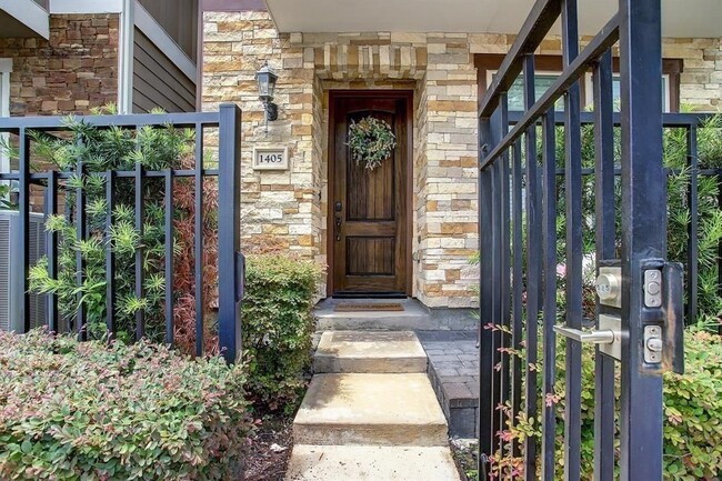 property at 1405 Patterson St