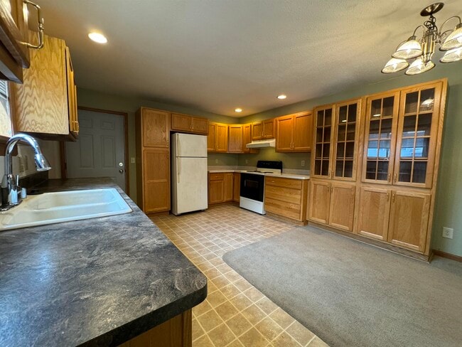 116 North St in Sun Prairie, WI - Building Photo - Building Photo