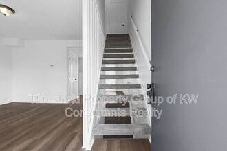 3672-3678 Arnelle Rd in Columbus, OH - Building Photo - Building Photo