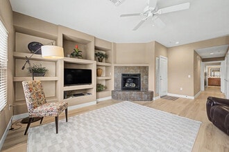 16800 E El Lago Blvd in Fountain Hills, AZ - Building Photo - Building Photo
