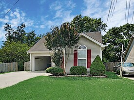 507 Johnny Bench Cove in La Vergne, TN - Building Photo