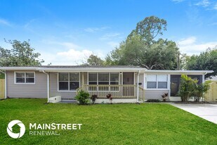 8054 34th Ave N in St. Petersburg, FL - Building Photo