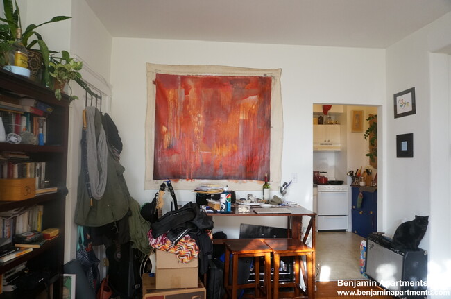 73 Brighton Ave, Unit 1 in Boston, MA - Building Photo - Building Photo