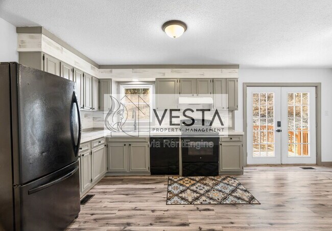 326 New Salem Rd in Swannanoa, NC - Building Photo - Building Photo