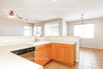 3213 S 103rd Dr in Tolleson, AZ - Foto de edificio - Building Photo