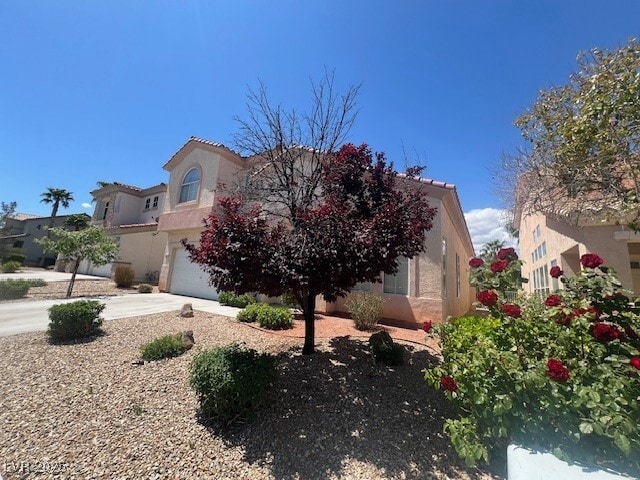 157 Lakewood Garden Dr