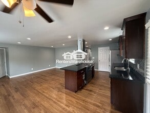 13412 Occidental Ave S in Burien, WA - Building Photo - Building Photo
