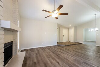 16444 N 46th Ln in Glendale, AZ - Building Photo - Building Photo