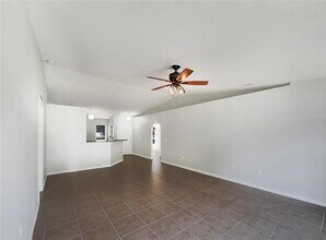1725 Sunset Ridge Dr in Mascotte, FL - Building Photo - Building Photo