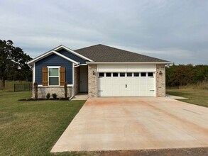 18000 Lantana Loop in Oklahoma City, OK - Building Photo - Building Photo