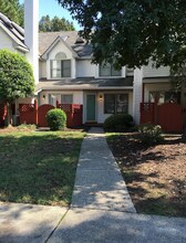 24 Tamarisk Quay, Unit #24B in Hampton, VA - Building Photo - Building Photo