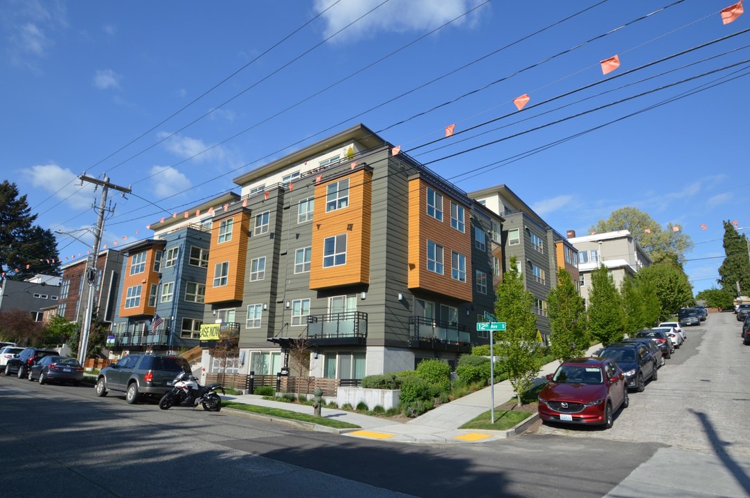 Holgate 12 Apartments in Seattle, WA - Building Photo