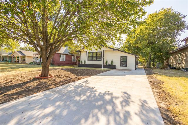 814 N Harrison Ave in Sherman, TX - Building Photo