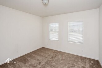 574 London Dr in Lavon, TX - Building Photo - Building Photo