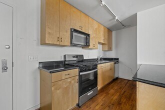 915 Franklin St in Houston, TX - Foto de edificio - Building Photo