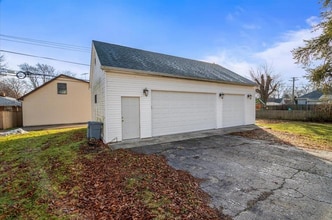 1206 Clement St in Joliet, IL - Foto de edificio - Building Photo