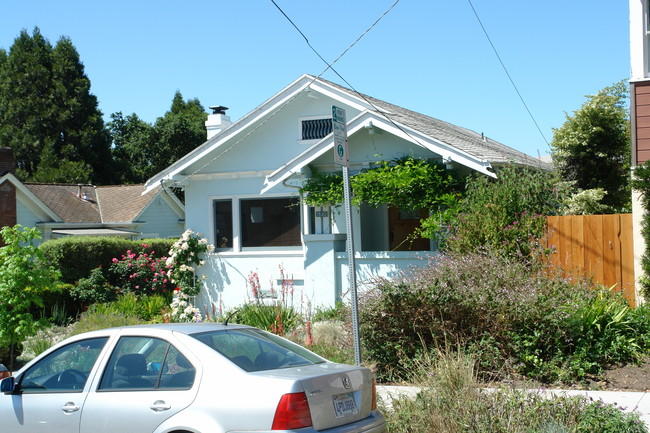 1528-1530 Spruce St in Berkeley, CA - Building Photo - Building Photo