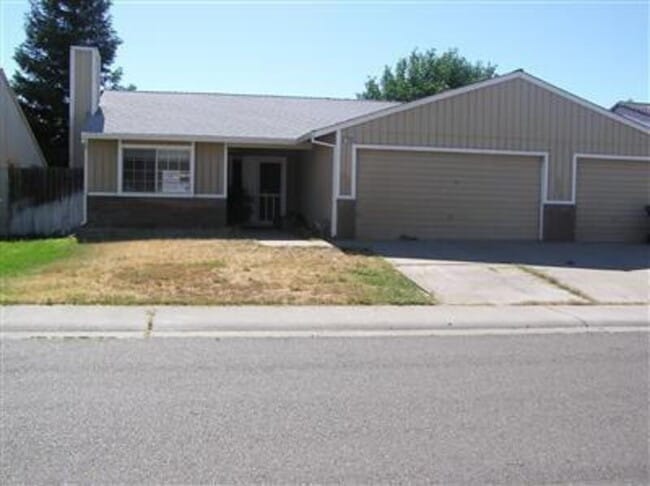 property at 7756 Southbreeze Dr