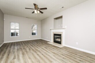 6920 Spanglers Spring Way in Raleigh, NC - Building Photo - Building Photo