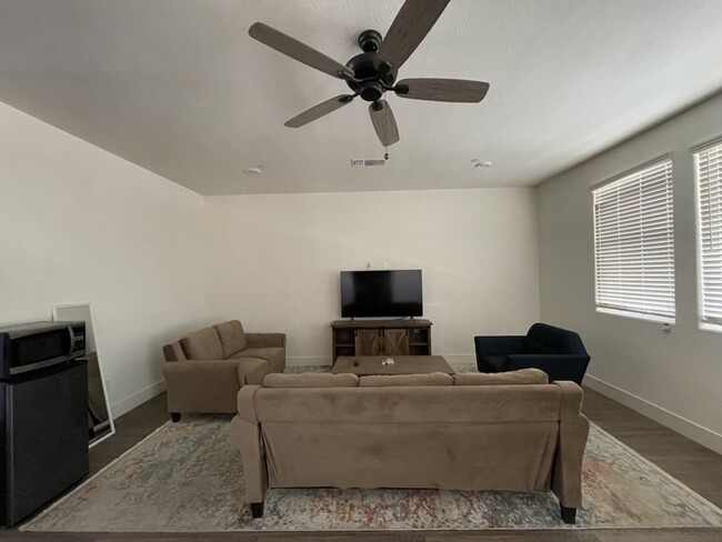 2355 Explorador Drive in Merced, CA - Building Photo - Building Photo