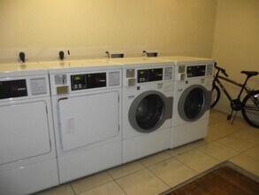 41 Bay State Rd in Boston, MA - Building Photo - Building Photo