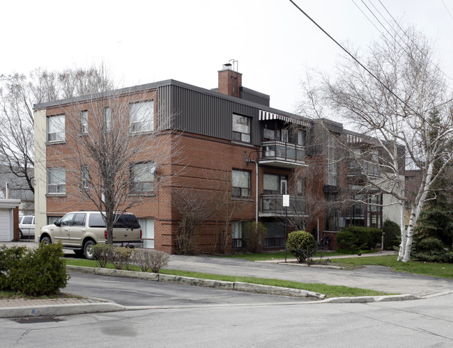 4 Hartham Pl in Toronto, ON - Building Photo - Primary Photo