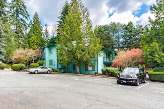 Town Centre in Woodinville, WA - Foto de edificio - Building Photo