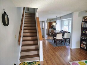 249 Schultz St in Chapel Hill, NC - Building Photo - Building Photo