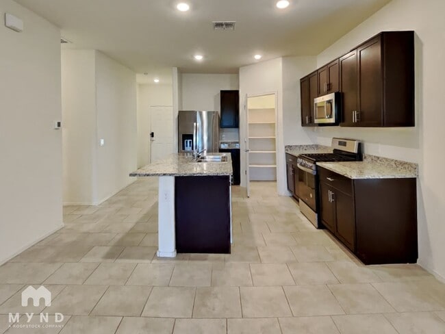 2549 Calle Palta in Tucson, AZ - Building Photo - Building Photo