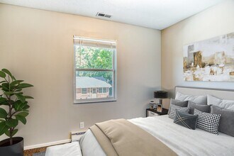 Hillside Apartments in Lafayette, IN - Building Photo - Building Photo
