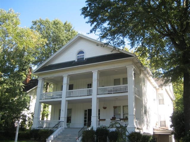 122 Hillcrest Rd in Raleigh, NC - Building Photo - Building Photo