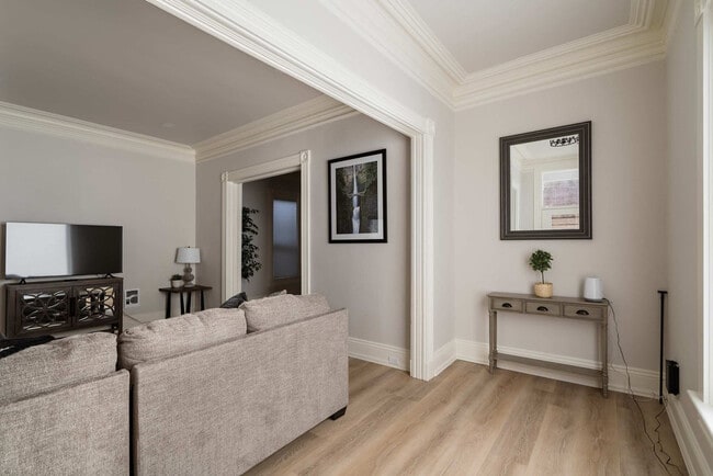 529 NW 21st Ave in Portland, OR - Building Photo - Building Photo