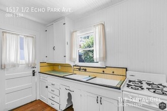 1517 1/2 Echo Park Ave in Los Angeles, CA - Building Photo - Building Photo