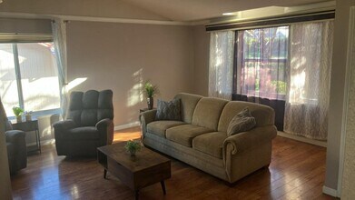 503 Hillcrest Ave in Oroville, CA - Building Photo - Building Photo