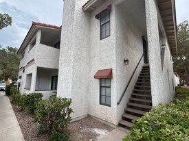 6611 W Tropicana Ave in Las Vegas, NV - Building Photo